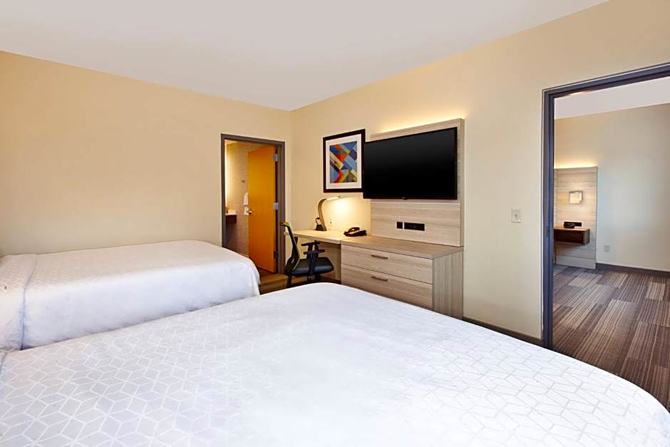 Holiday Inn Express & Suites Absecon-Atlantic City Area By IHG