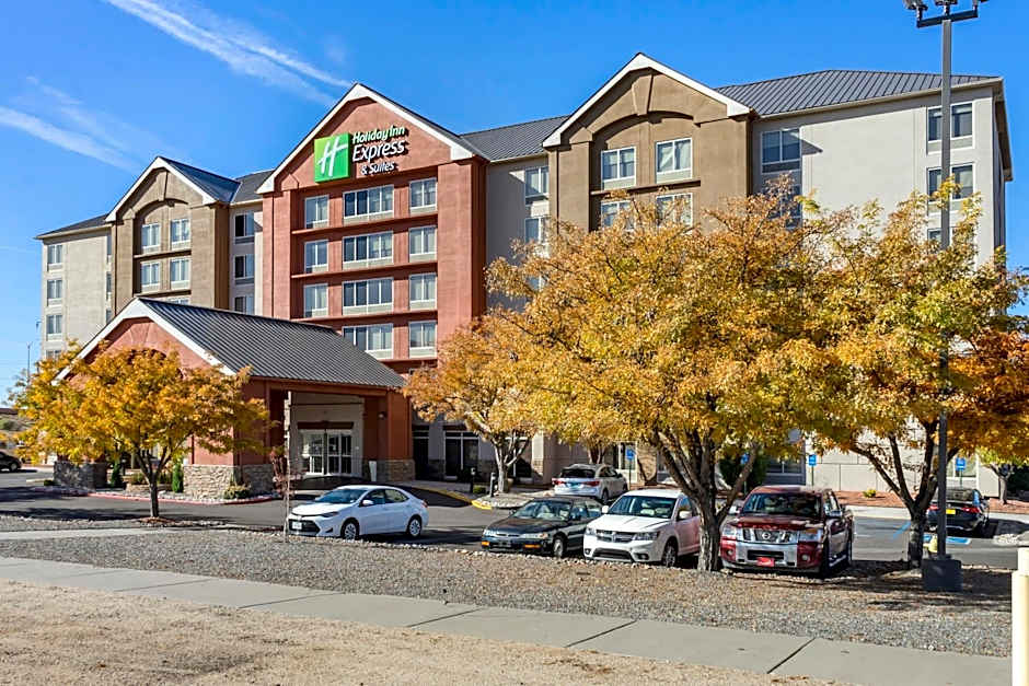 Photo 1 of 50 of Holiday Inn Express Hotel & Suites Albuquerque Midtown By IHG