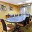 La Quinta Inn & Suites by Wyndham Chicago Willowbrook