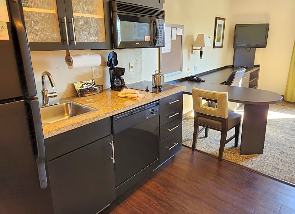 Candlewood Suites Greenville By IHG
