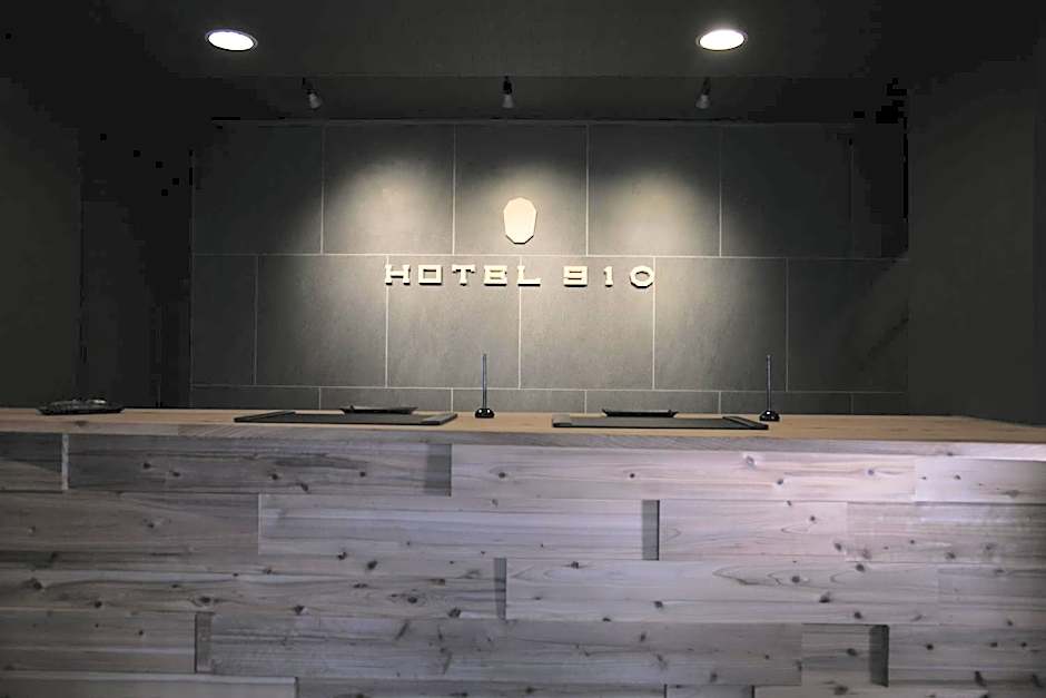 HOTEL 910