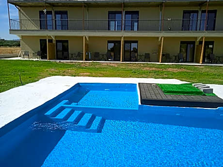 Triple Room with Pool View