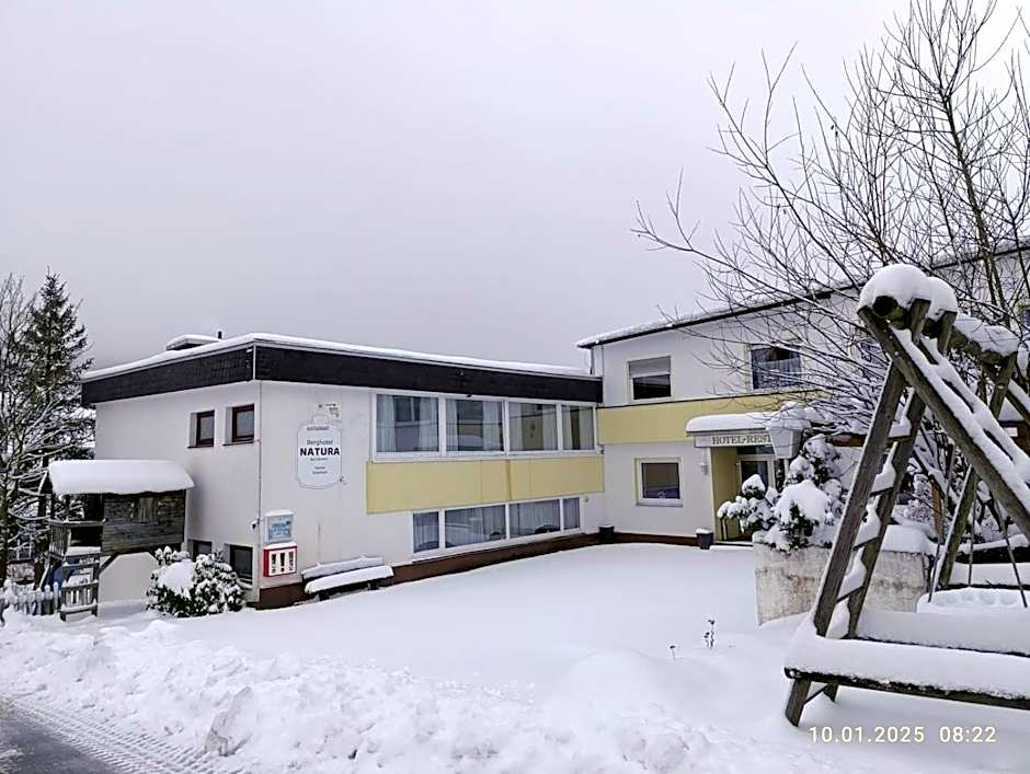 Berghotel Natura Bed & Breakfast