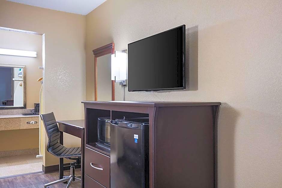 Quality Inn Starkville near University