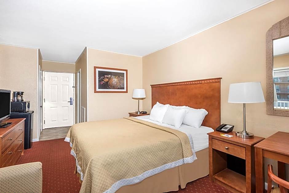 Days Inn by Wyndham Ocean City Oceanfront