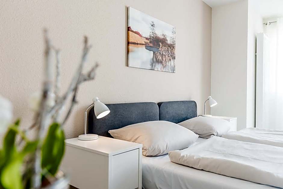 Schäfers Hotel, Self-Check-in, Cafe und Bäcker am Hotel