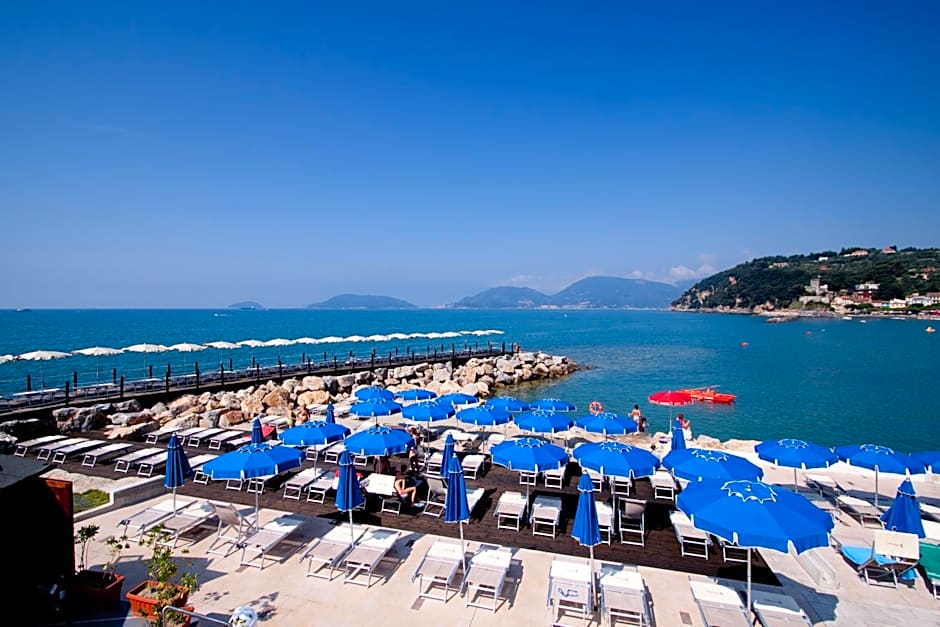 Hotel San Terenzo