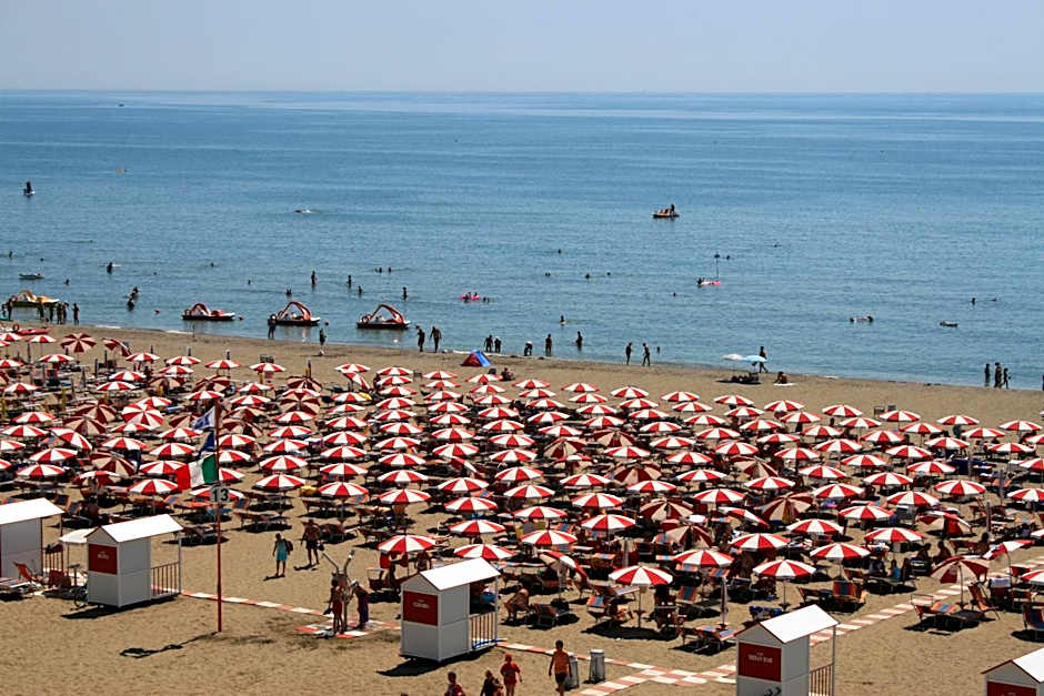 Hotel Atenea Golden Star