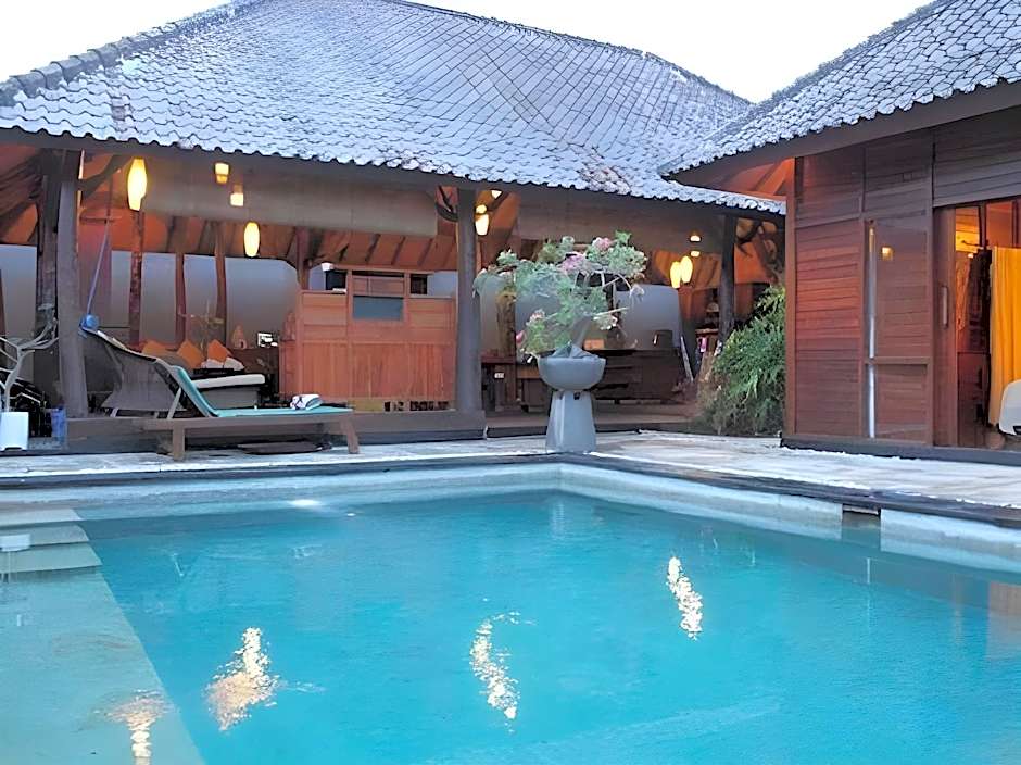 Gili Exotic Villas