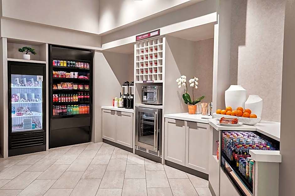 Hilton Garden Inn LAX Los Angeles Airport