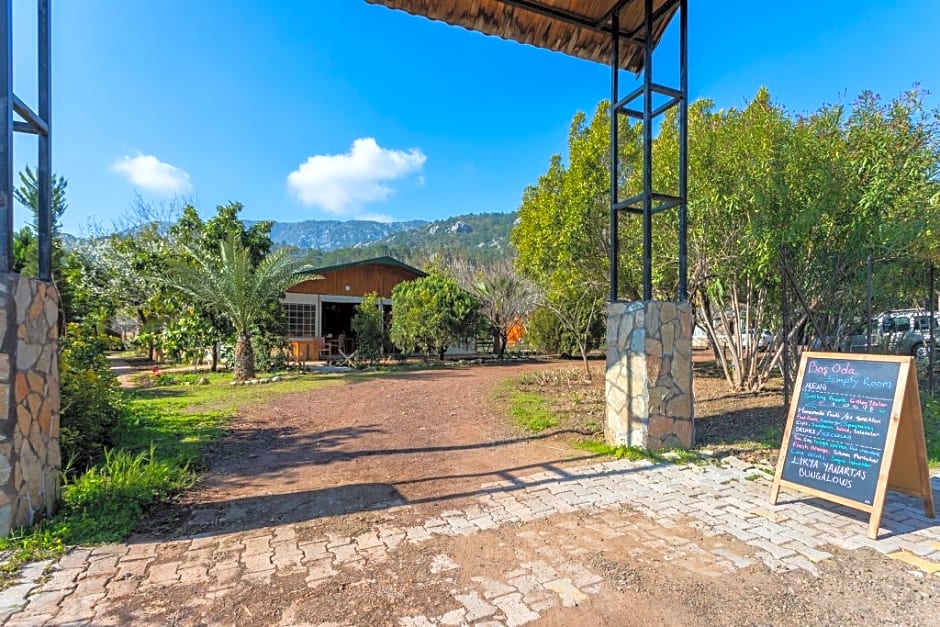 Likya Yanartas Bungalows