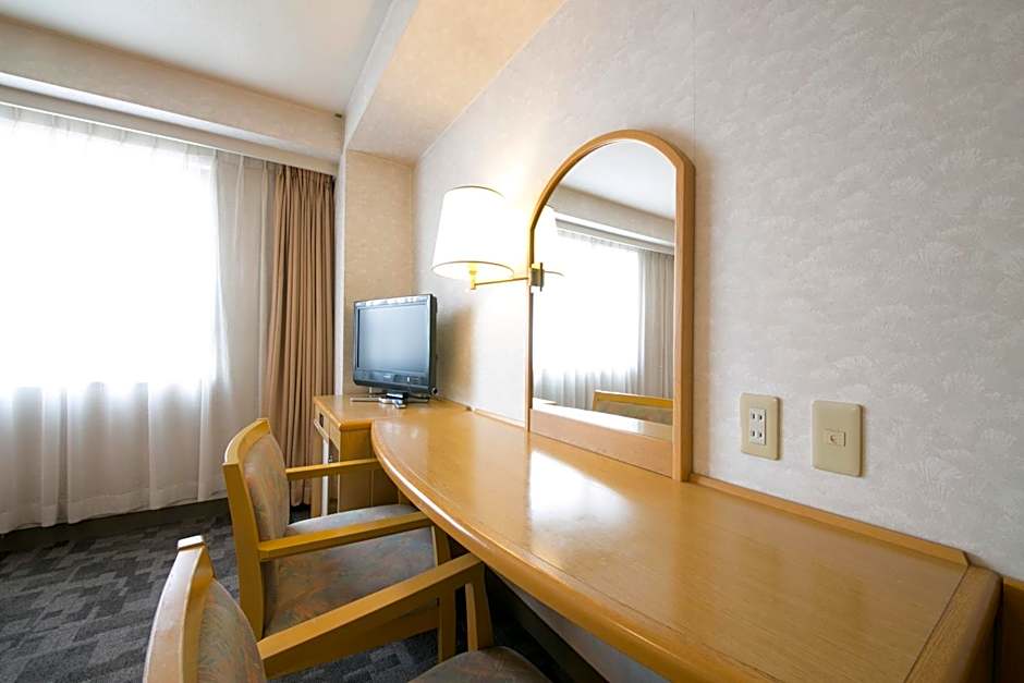 Kuwana Green Hotel