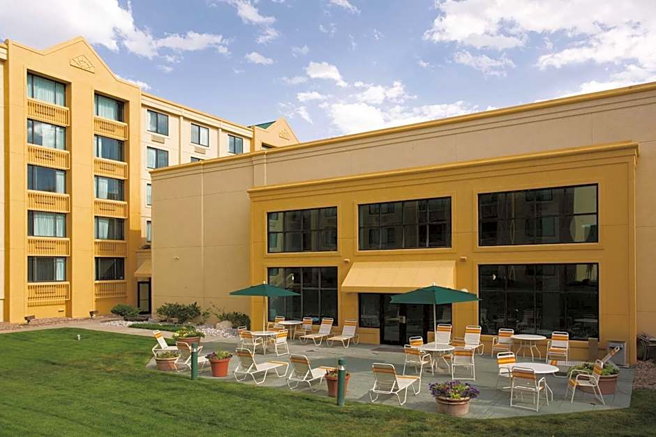 La Quinta Inn & Suites by Wyndham Denver Englewood Tech Ctr