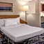Fairfield Inn & Suites by Marriott Saratoga Malta