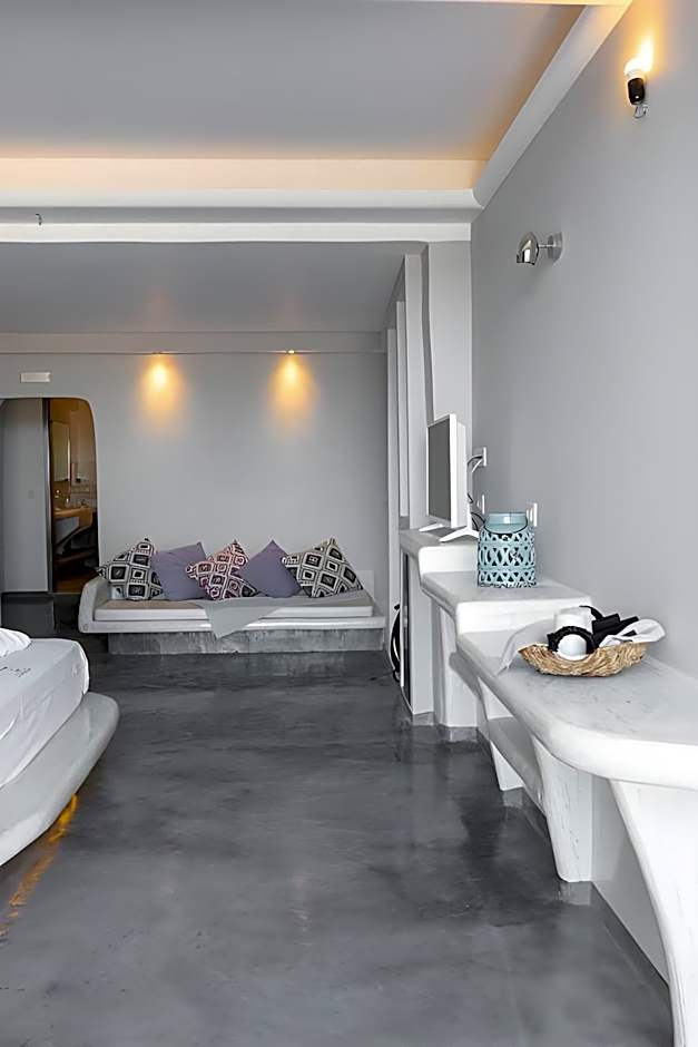 Demilmar Luxury Suites
