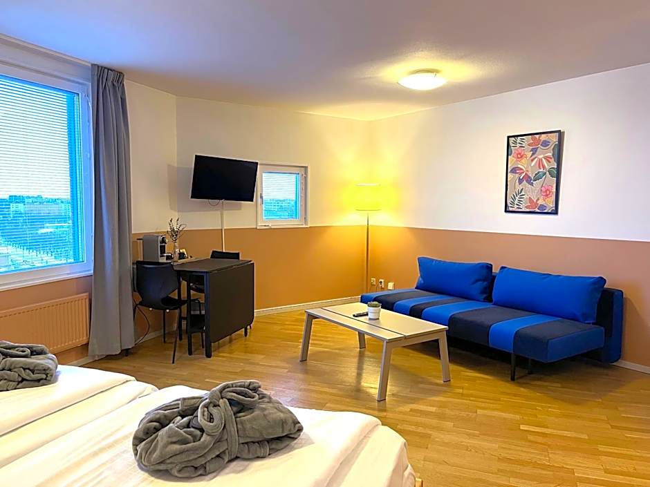 2Home Hotel Apartments