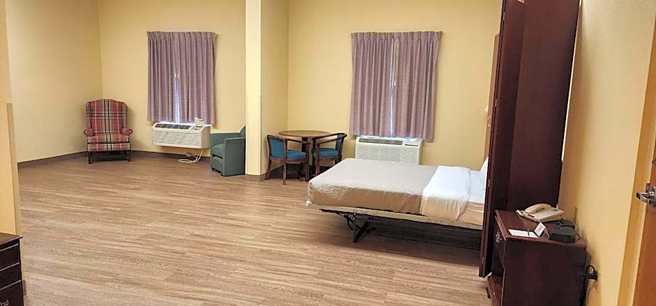 Quality Inn & Suites Conference Center