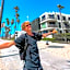 ITH Surf City Hostel Hermosa Beach