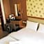 Phuket Ecozy Hotel
