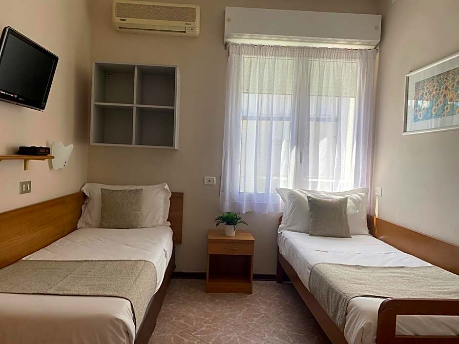 Golf Hotel