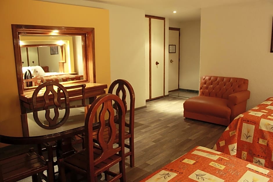 Hotel Mina