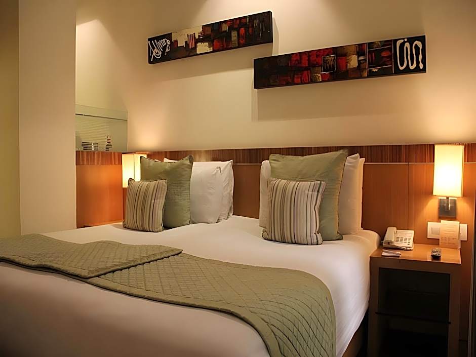 Shervani Hotel Nehru Place