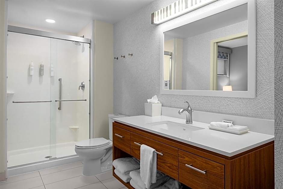 Home2 Suites by Hilton Minneapolis-Eden Prairie, MN