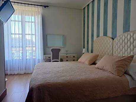 Double or Twin Room with Harbor View