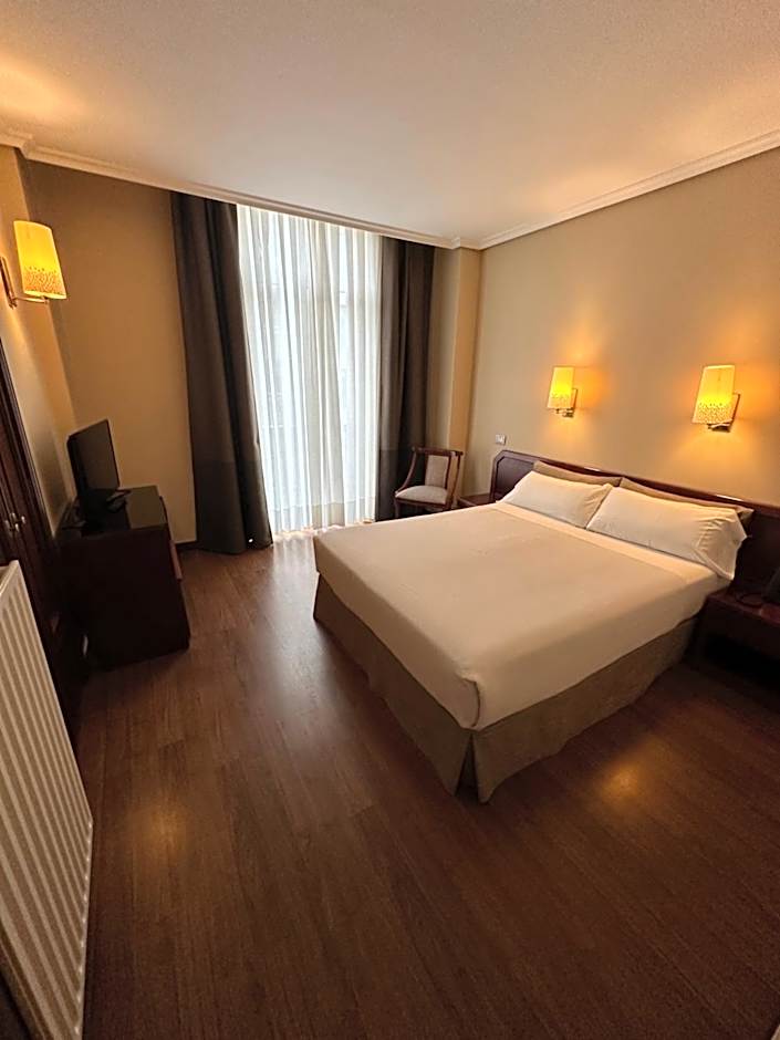 Hotel Compostela Vigo
