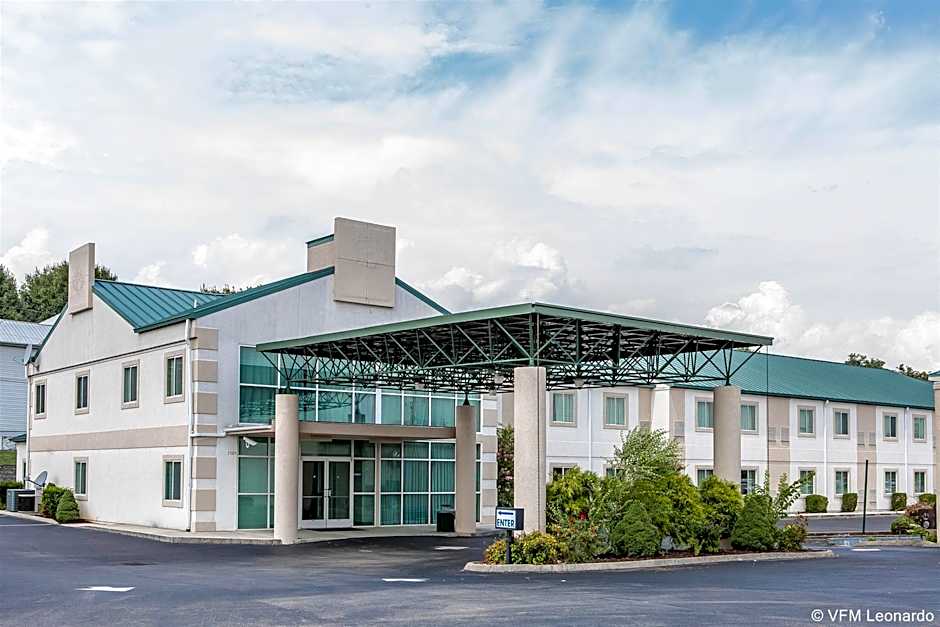 Econo Lodge Morristown area