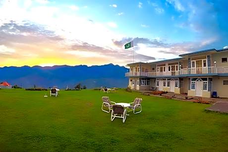 Green Land Hotel Shogran