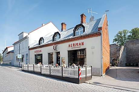 Hermannuse Maja