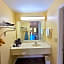 Garden Inn and Suites near Callaway Gardens Pine Mountain