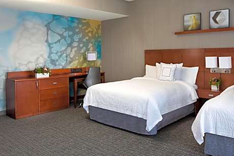 One-Bedroom Junior Suite
