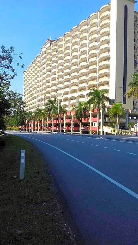 Dindings Pantai Desair Apartment By DPD