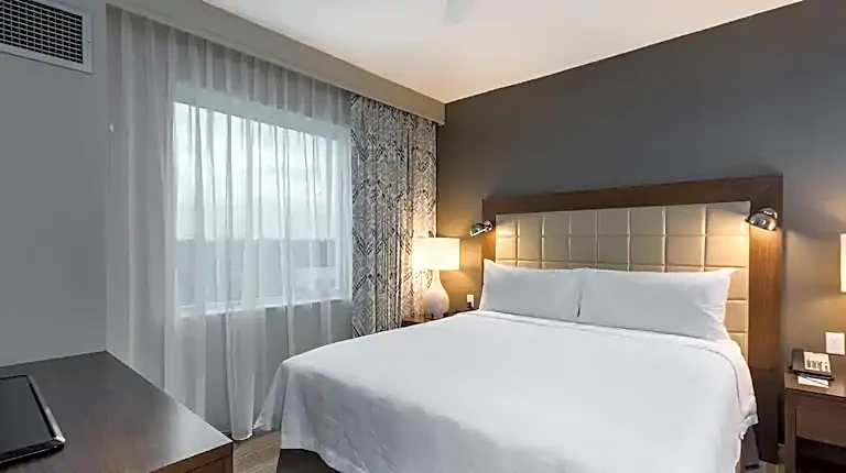 Homewood Suites by Hilton Miami Dolphin Mall