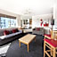 Tiki Hotel Apartments Surfers Paradise
