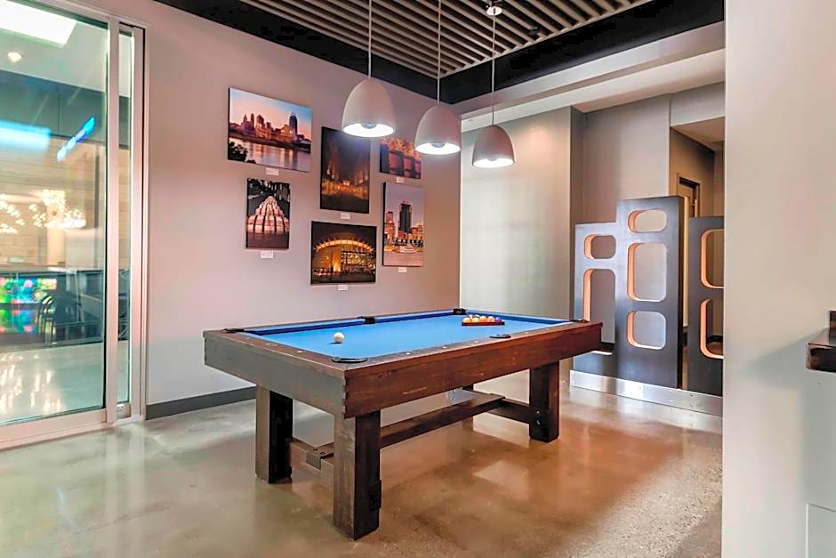 Aloft Newport on the Levee