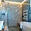 GRANDI 32 Boutique Residence