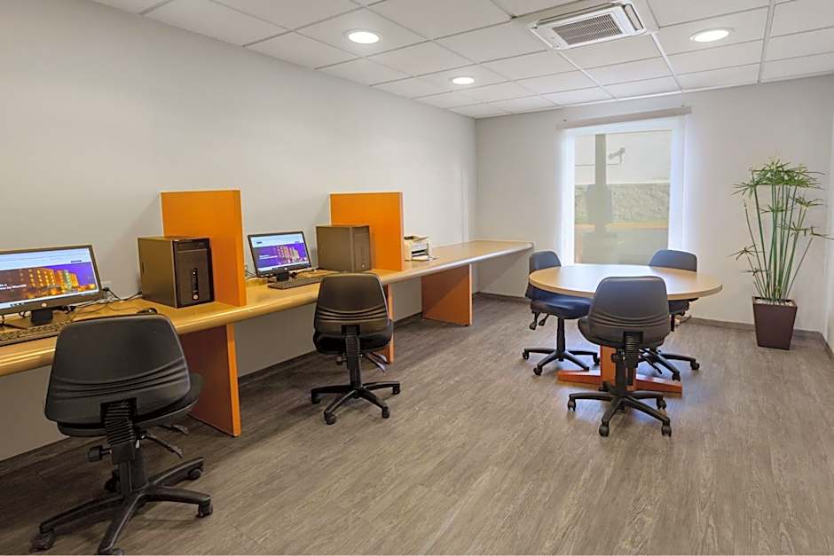 City Express by Marriott Celaya Parque