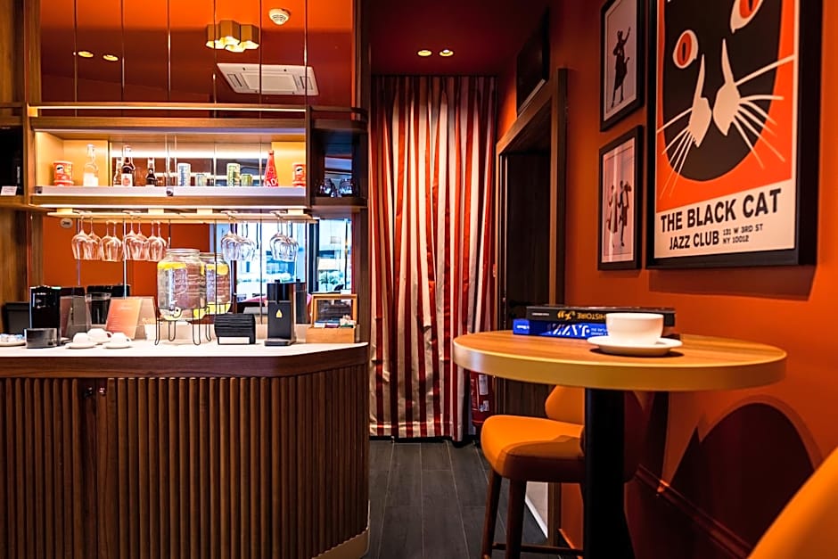 Hotel Montparnasse Saint Germain