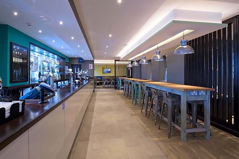 Premier Inn Heathrow Airport Terminal 4