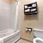 Quality Inn & Suites Wichita Falls I-44