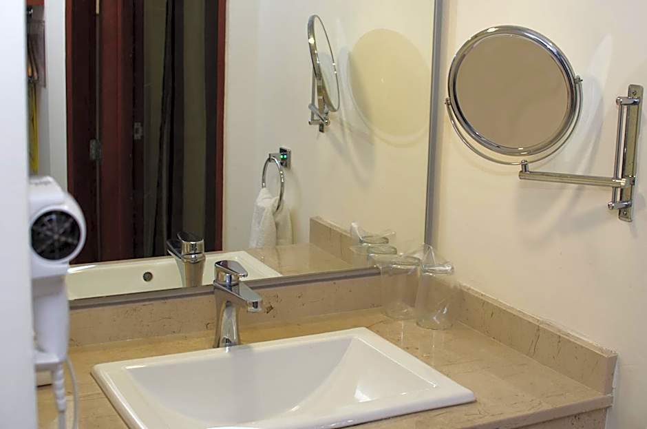 Hotel Hostal de Cortés