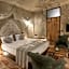 Sarnich Cave Suites