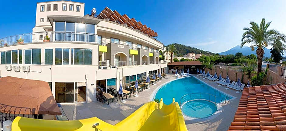 Rich Melissa Hotel