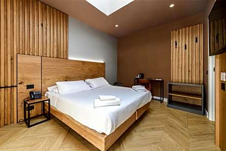 Comfort Queen Room with Two Queen Beds and Patio - Connecting Room/Non-Smoking