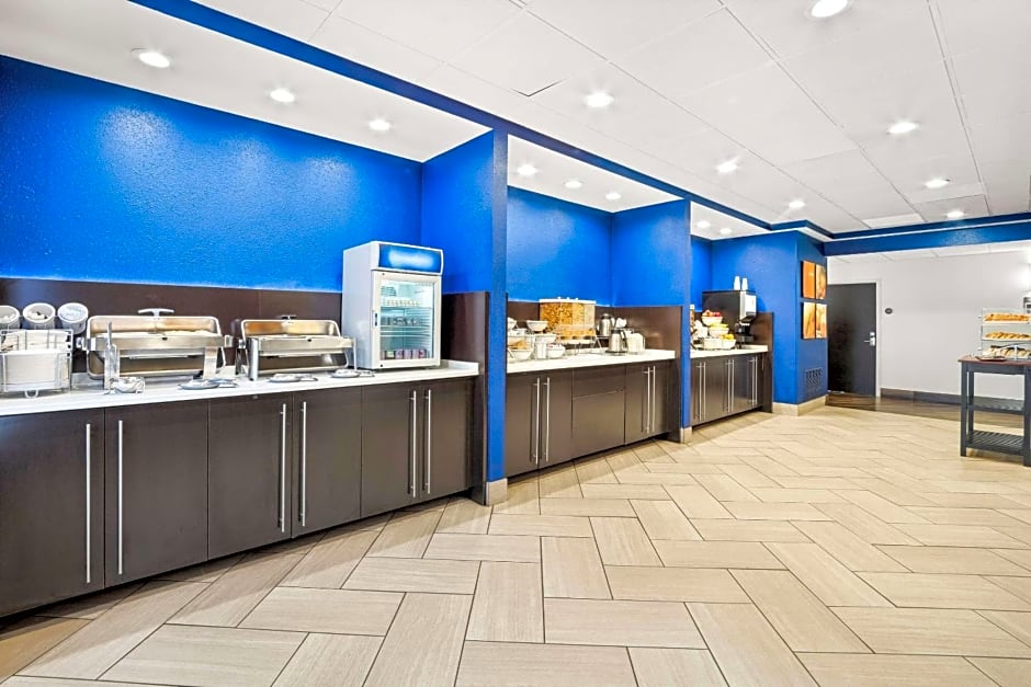 Comfort Suites Columbia at Harbison