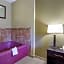 Quality Inn & Suites Little Rock West