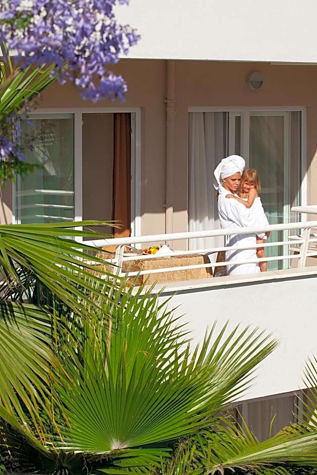 Club Mermaid Village